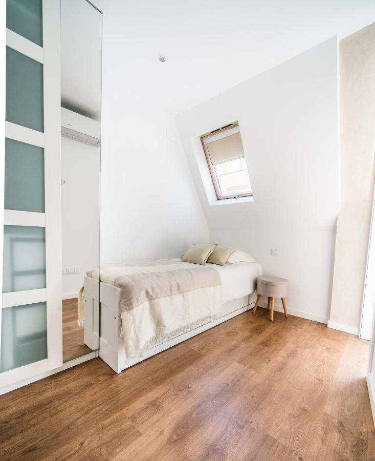 Rey De Sevilla Flats - Duplex Museo Экстерьер фото
