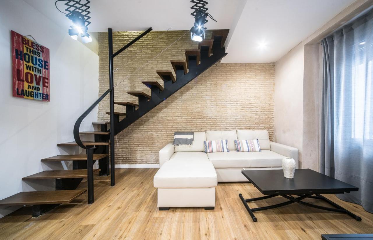Rey De Sevilla Flats - Duplex Museo Экстерьер фото