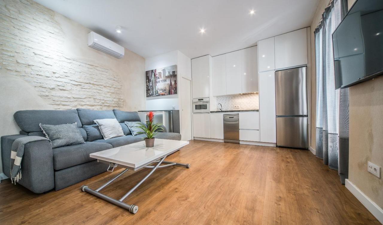 Rey De Sevilla Flats - Duplex Museo Экстерьер фото