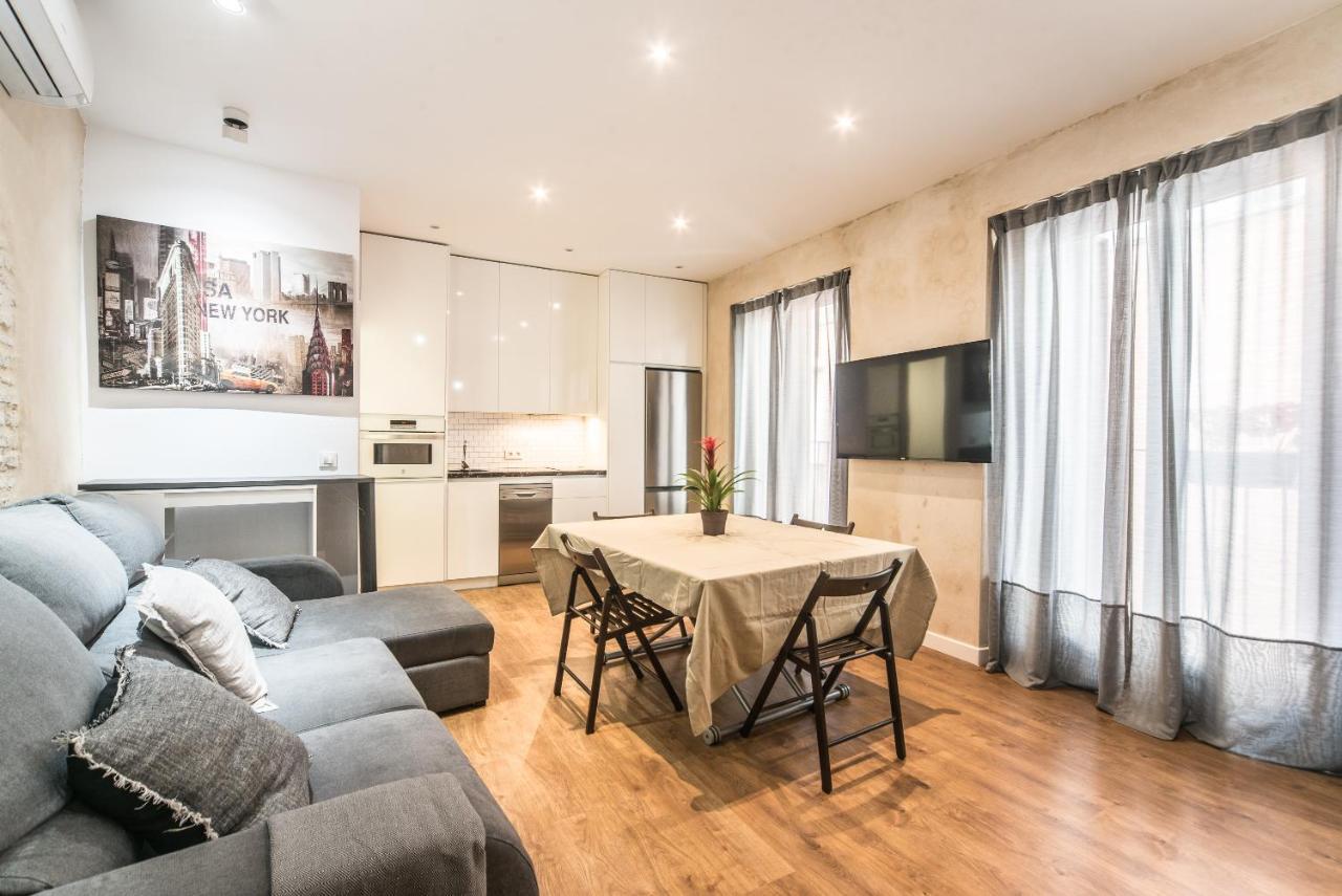 Rey De Sevilla Flats - Duplex Museo Экстерьер фото