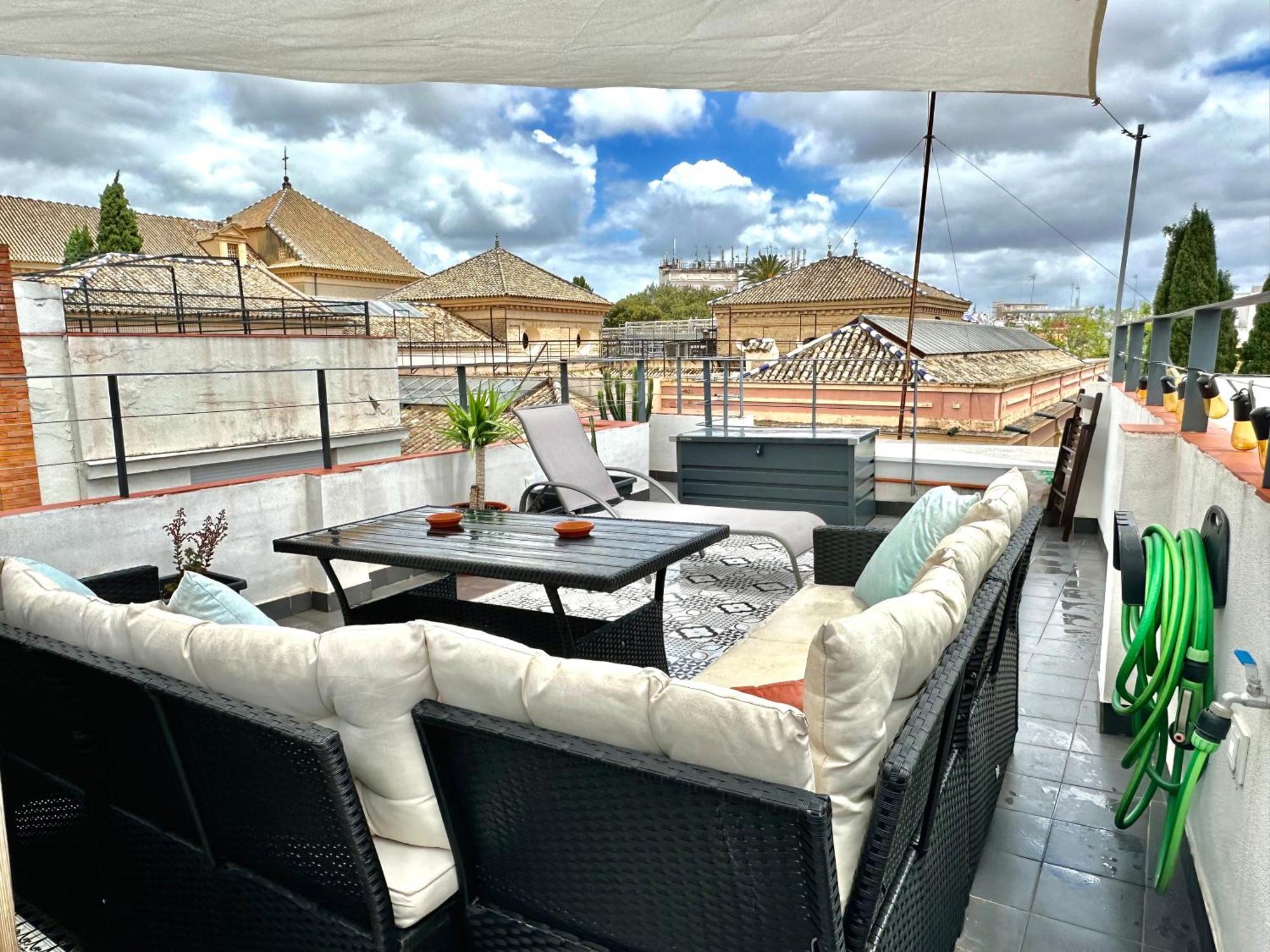 Rey De Sevilla Flats - Duplex Museo Экстерьер фото